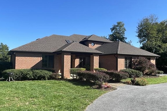 Brick home with new GAF roof 