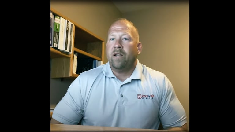 Contractor giving a video testimonial for GAF SmartMoney