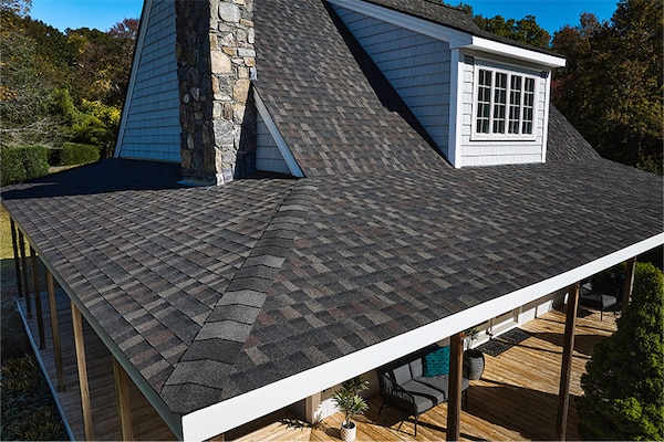Close up of a roof built with Timberline HDZ Bold Color shingles by GAF.