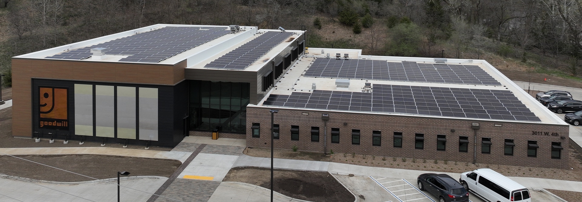Front-facing view of the Goodwill of the Great Plains headquarters