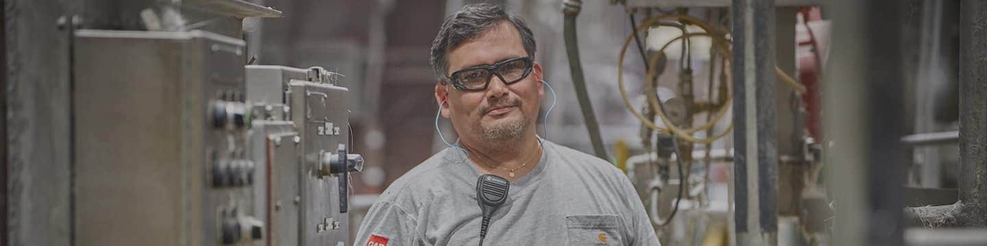 GAF roofing employees in Ennis